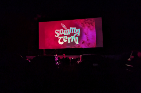 The Skyline Drive-In Screen